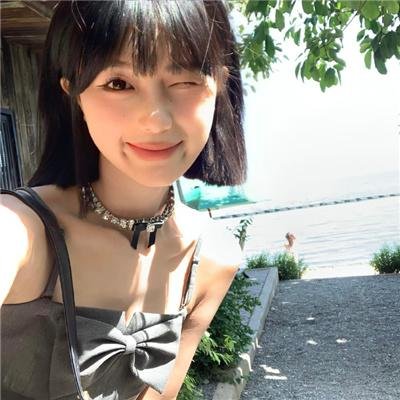 蠢爱三人行